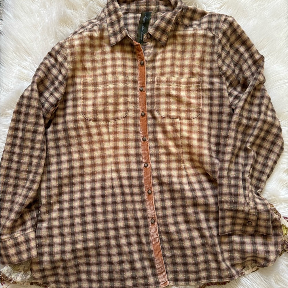 Sold ❌Anthro Aratta Silent Journey button up | L